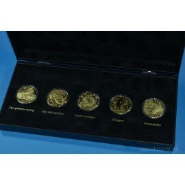 H.C. Andersen Eventyr medaljesæt i sort skrin