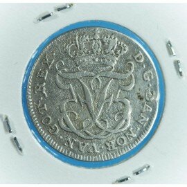 DVI Frederik 5. 12 skilling 1748 - Monogramtypen