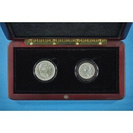 Møntsæt med 1 og 2 kr. 1916 i sølv.